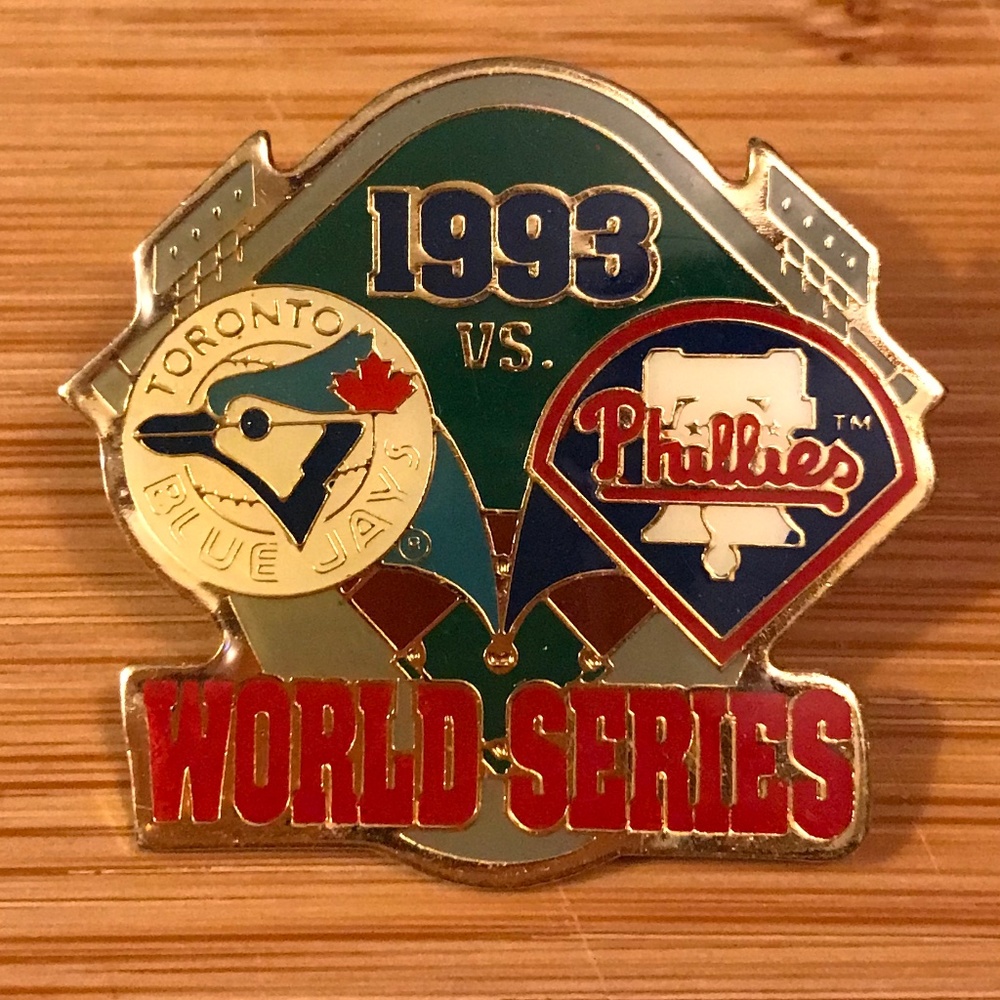 1993 World Series Pin - Bluejays Vs. Phillies